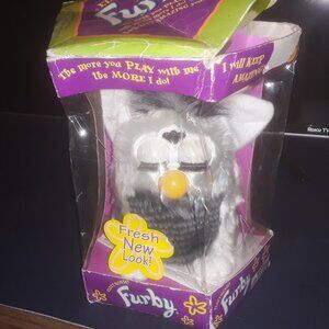 Fresh New Look FNL Raccoon furby 1998 1999 Grey Black White w/ box